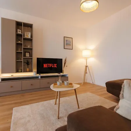 With Private Parking And Balcony *