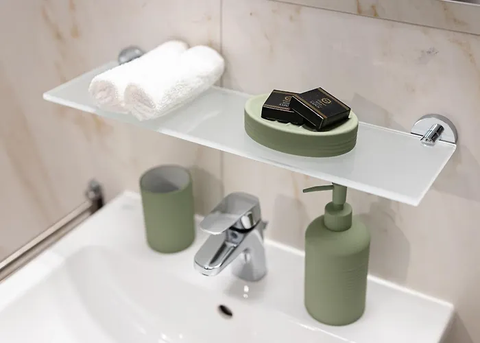 شقة With Private Parking And Balcony تيميشورا